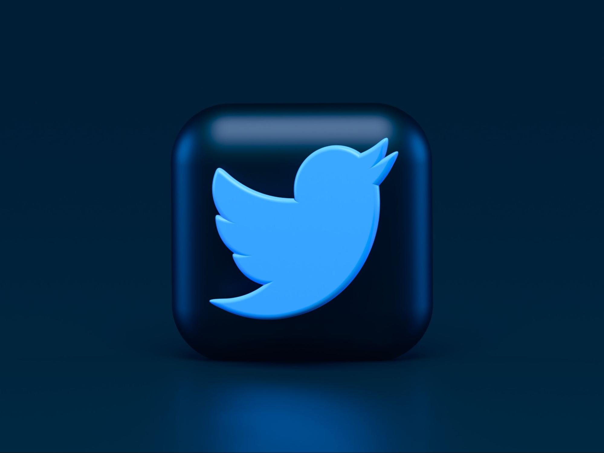 Twitter Bans Sharing Videos and Photos of Private Individuals Without Their Consent