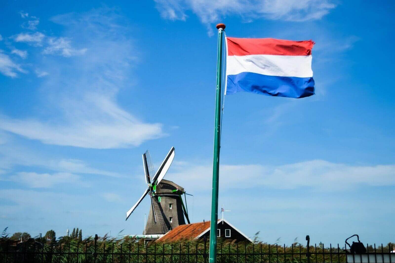 Dutch Police Arrest Man for Hacking into Medical Center and Stealing Documents