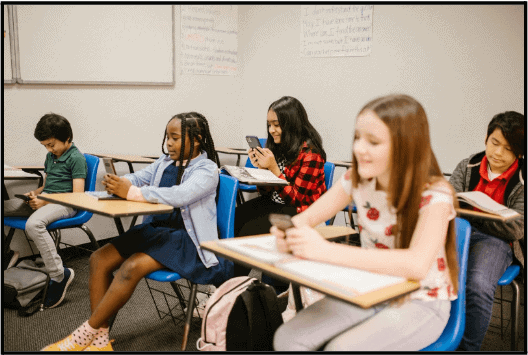 Saturn App's Rising Popularity Among Students Sparks Safety Concerns