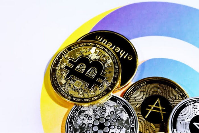 Tri-State Bank CEO Siphons Millions to Fuel Crypto Scam