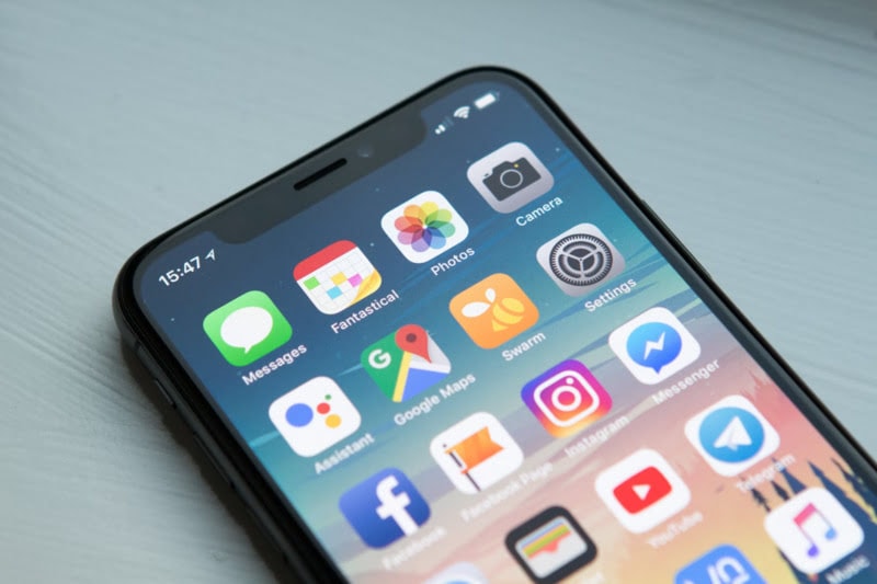 Russia Pressures Apple To Remove Dozens of VPN Apps From The App Store