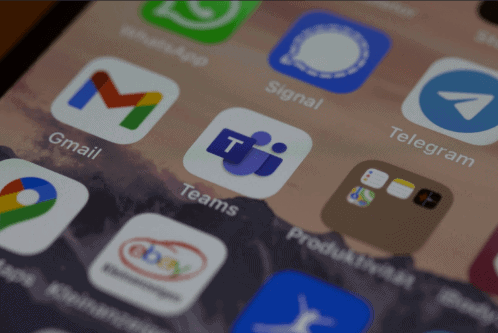 Signal Clone App Used By Trump Official Suspended After a Hack