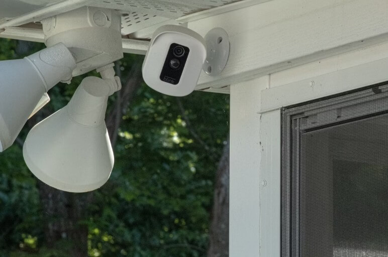 CISA Flags Actively Exploited D-Link Camera Flaws: Urges Urgent Patching