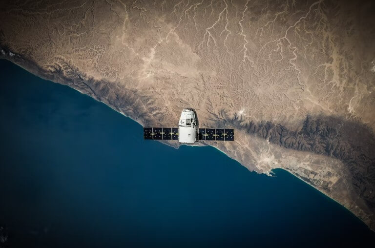 UK Report Warns Cloud-Linked Satellite Stations Could Lead to Cyberattacks